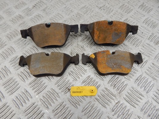 Тормозные колодки передние BMW 3-series (E90/91/92) Тормозные колодки передние BMW 3-series (E90/91/92)