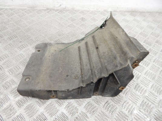 Защита арок передняя правая (подкрылок) BMW 5-series (E60/61) 51 71 7 050 538