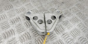 Петля капота BMW 5-series (E34) 51 23 1 884 272 Петля капота BMW 5-series (E34) 51 23 1 884 272