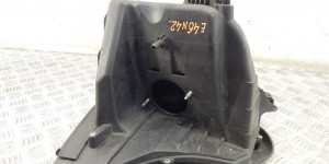 Корпус воздушного фильтра BMW 3-series (E46) 13 71 7 508 710 Корпус воздушного фильтра BMW 3-series (E46) 13 71 7 508 710