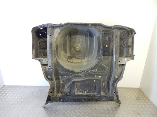 Задняя часть кузова (тазик) BMW 5-series (E60/61) Задняя часть кузова (тазик) BMW 5-series (E60/61)