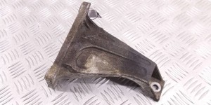 Кронштейн двигателя BMW 3-series (E46) 22 11 6 754 185