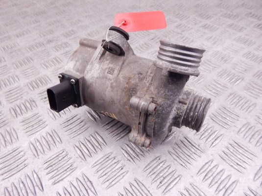 Помпа BMW X1-series (E84) 11 51 7 597 715