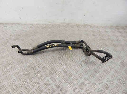 Трубка масляного радиатора BMW 5-series (E39) 17 22 2 246 696 Трубка масляного радиатора BMW 5-series (E39) 17 22 2 246 696