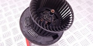 Моторчик печки BMW 3-series (E90/91/92) 64 11 6 933 663