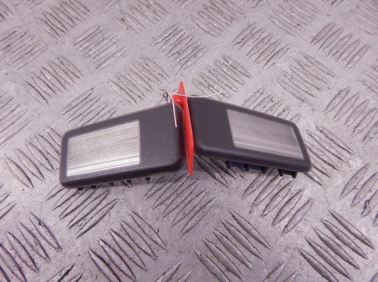 Фонарь салона (плафон) BMW X3-series (E83) Фонарь салона (плафон) BMW X3-series (E83)