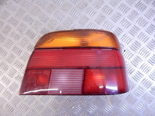 Фонарь задний правый BMW 5-series (E39) 63 21 8 363 558