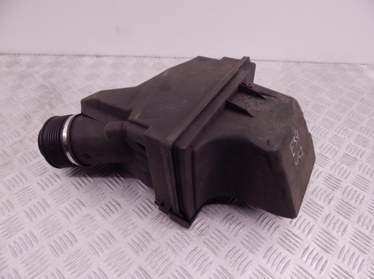 Корпус воздушного фильтра BMW 5-series (E39) 13 71 1 436 679