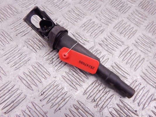 Катушка зажигания BMW X3-series (E83) 12 13 7 571 643 Катушка зажигания BMW X3-series (E83) 12 13 7 571 643