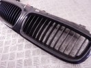 Решетка радиатора BMW 7-series (E65/66) 51 13 7 037 727