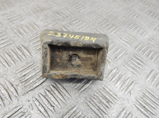 Опора под домкрат (поддомкратная подушка) BMW 3-series (E46) 51 71 8 268 885