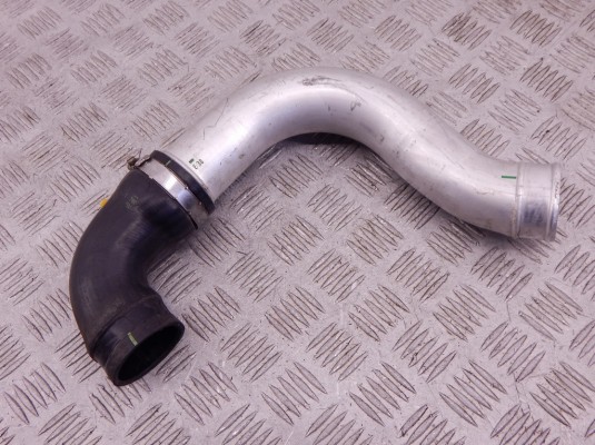 Патрубок интеркулера BMW 5-series (E39) 11 61 7 786 530