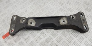Кронштейн КПП BMW 5-series (E39) 22 31 1 092 476