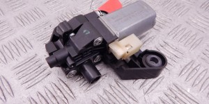 Электропривод форточки задней правой BMW 7-series (F01/02) 67 65 9 178 670