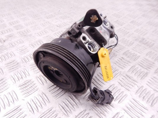 Компрессор кондиционера BMW 3-series (E36) 64 52 8 390 228