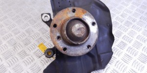 Ступица передняя правая BMW 3-series (E46) 31 21 1 096 430