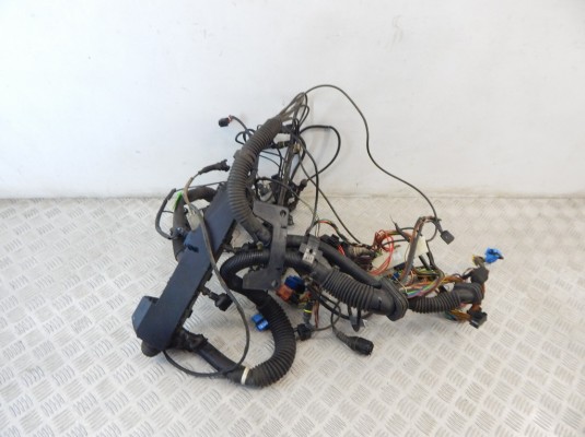 Проводка двигателя BMW X5-series (E53) 12 51 1 438 902