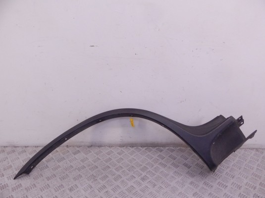 Молдинг крыла заднего правого BMW X5-series (E53) 51 71 8 408 708