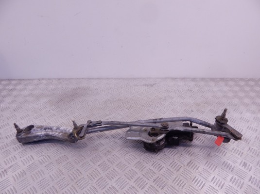 Механизм стеклоочистителя (трапеция дворников) BMW 5-series (E39) 61 61 8 385 218