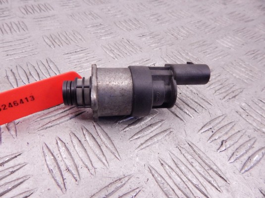 Датчик давления топлива BMW 1-series (E87) 13 51 7 797 875