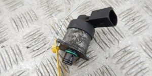 Датчик давления топлива BMW X5-series (E53) 13 51 7 787 186