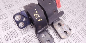 Петля крышки багажника BMW 5-series (E39) 41 61 7 007 403