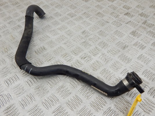 Фланец (тройник) системы охлаждения BMW 3-series (E90/91/92) 11 53 4 518 063 Фланец (тройник) системы охлаждения BMW 3-series (E90/91/92) 11 53 4 518 063