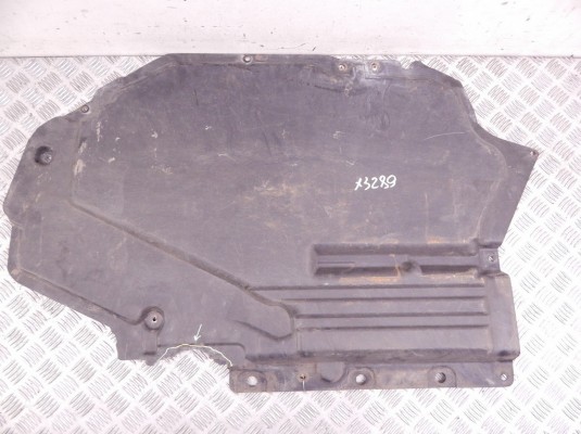 Защита топливного бака BMW X5-series (E70) 51 75 7 158 405