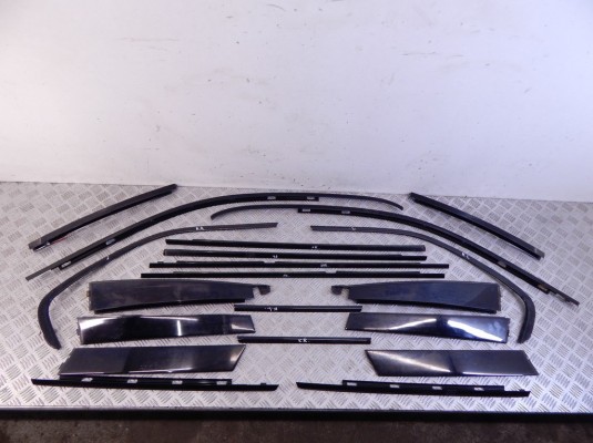 Молдинг дверей (комплект) BMW X5-series (E53) 51 32 8 257 701