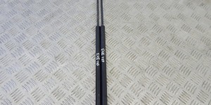 Амортизатор крышки багажника (3-5 двери) BMW 3-series (E46) Амортизатор крышки багажника (3-5 двери) BMW 3-series (E46)