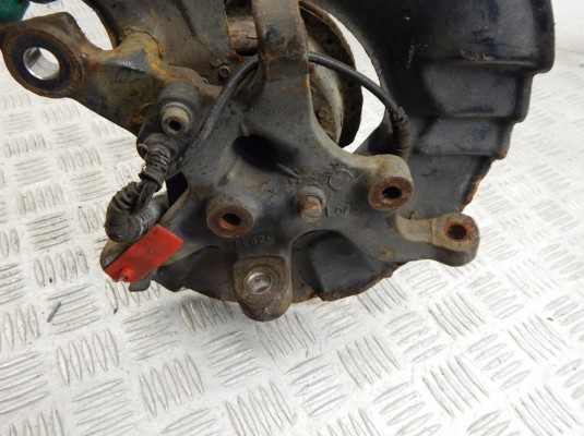 Ступица передняя левая BMW 1-series (E87) 31 21 6 764 443