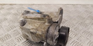 Кронштейн компрессора кондиционера BMW 5-series (E39) 64 55 1 432 237