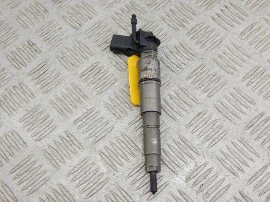 Форсунка BMW 5-series (E60/61) 13 53 7 792 721 Форсунка BMW 5-series (E60/61) 13 53 7 792 721