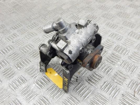 Насос гидроусилителя руля BMW 5-series (E39) 32 41 1 097 149