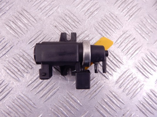 Преобразователь давления (соленоид наддува/EGR) BMW 7-series (E65/66) 11 74 2 247 906
