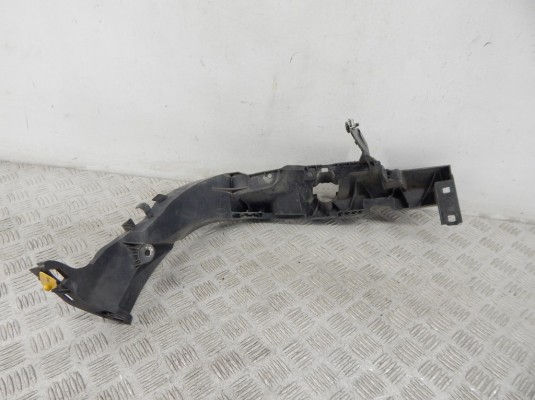 Крепление фары правой BMW X1-series (E84) 51 64 2 990 180 Крепление фары правой BMW X1-series (E84) 51 64 2 990 180