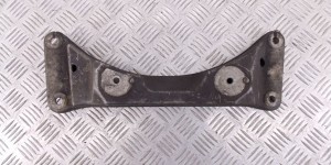 Кронштейн КПП BMW 3-series (E46) 22 31 1 096 811