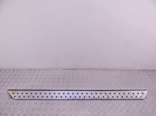 Накладка на порог BMW X5-series (E53) 51 71 8 403 077