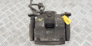 Суппорт передний правый BMW X1-series (F48) Суппорт передний правый BMW X1-series (F48)