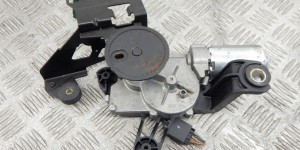 Моторчик заднего стеклоочистителя (дворника) BMW 5-series (E60/61) 61 62 7 208 602 Моторчик заднего стеклоочистителя (дворника) BMW 5-series (E60/61) 61 62 7 208 602