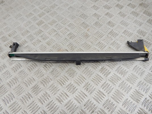 Шторка двери BMW 5-series (E39) 51 16 8 176 165