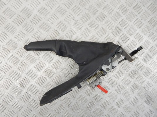 Рычаг ручного тормоза (ручника) BMW 1-series (E87) 34 40 6 764 924 Рычаг ручного тормоза (ручника) BMW 1-series (E87) 34 40 6 764 924