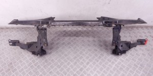 Передняя панель крепления облицовки (телевизор) BMW X5-series (E53) 51 71 8 402 319