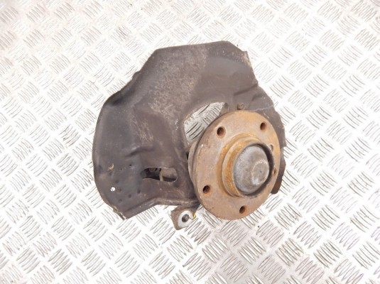 Ступица передняя правая BMW 3-series (E46) 31 21 1 096 430