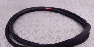 Уплотнитель двери передней правой BMW 7-series (E65/66) 51 21 8 223 659