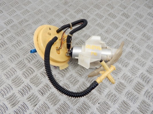 Насос топливный BMW 5-series (F10/11) 16 11 7 260 648