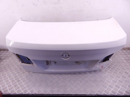 Крышка багажника (дверь 3-5) BMW 5-series (F10/11) 41 62 7 240 552