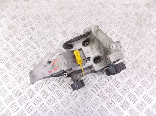 Кронштейн компрессора кондиционера BMW 5-series (F10/11) 7802639