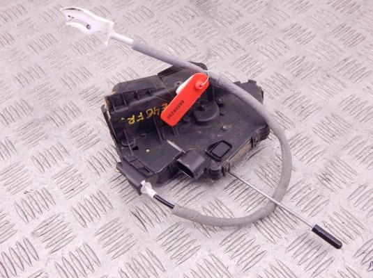 Замок двери передней правой BMW 3-series (E46) 51 21 7 011 244