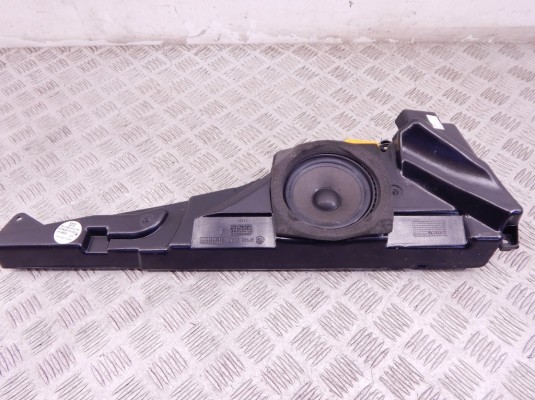 Динамик двери передней левой BMW 5-series (E39) 65 13 8 360 775 Динамик двери передней левой BMW 5-series (E39) 65 13 8 360 775